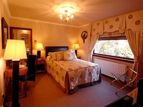 The Roods B&B Инвекийтинг Екстериор снимка